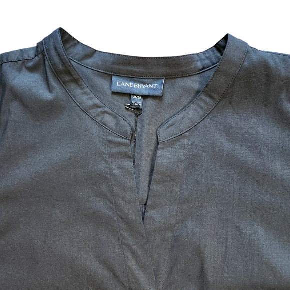 Lane Bryant blouse v-neck black size 26/28 NWT - Picture 2 of 8